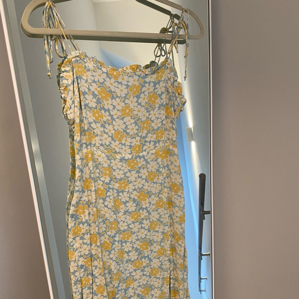 Floral sundress with ties and slit